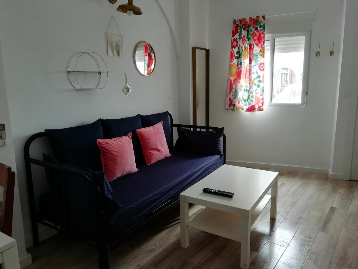 Estudio Uno Apartment เบนัลมาเดนา ภายนอก รูปภาพ